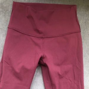 Lululemon maroon 7/8 leggings sz 4